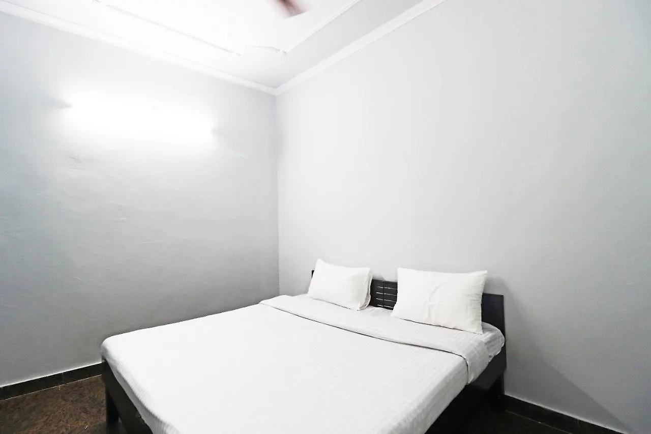 Hotel SPOT ON 47848 Friends Residency Gurgaon