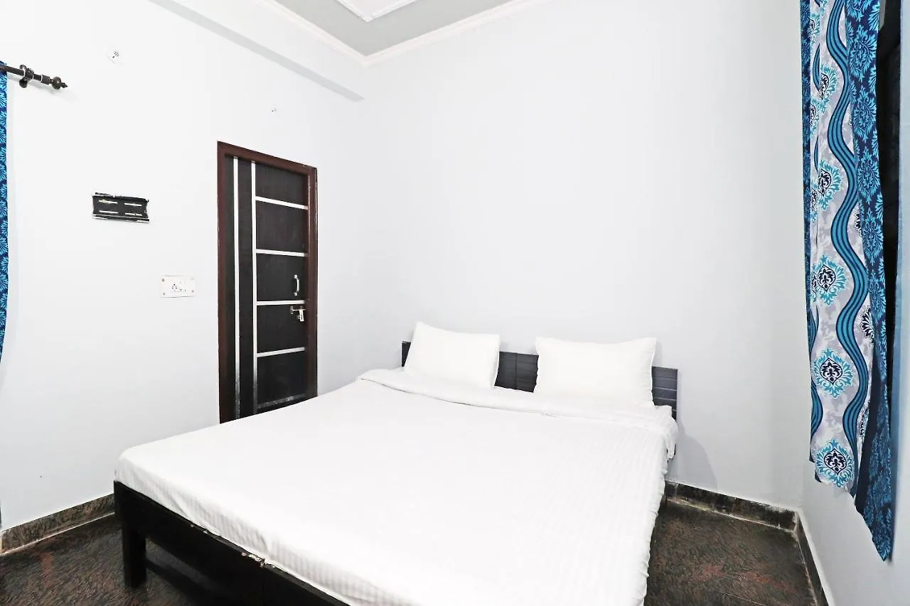 Hotel SPOT ON 47848 Friends Residency Gurgaon 2*,